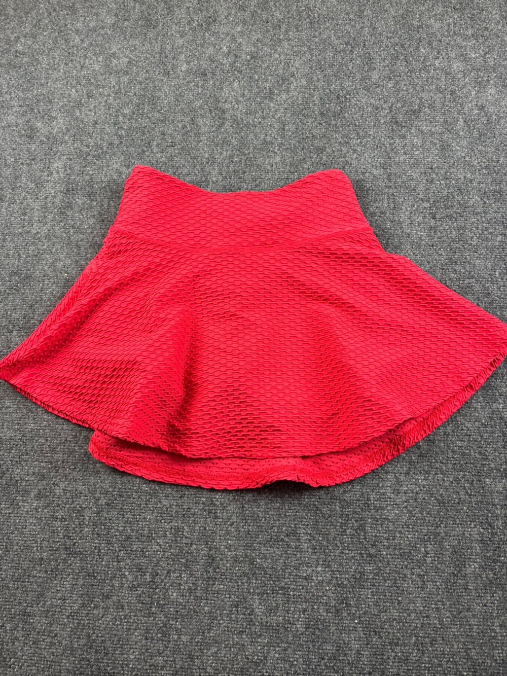 CVG Women’s Athletic Textured Skirt Orange/Red size: Small